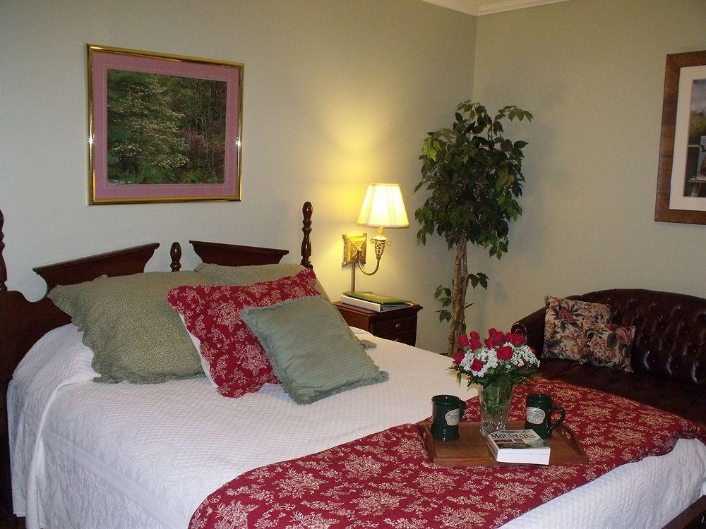 Hemlock Inn Blowing Rock Kültér fotó