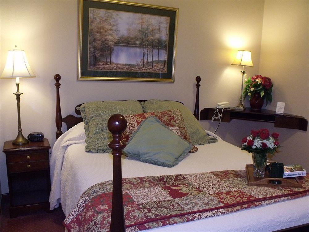 Hemlock Inn Blowing Rock Kültér fotó