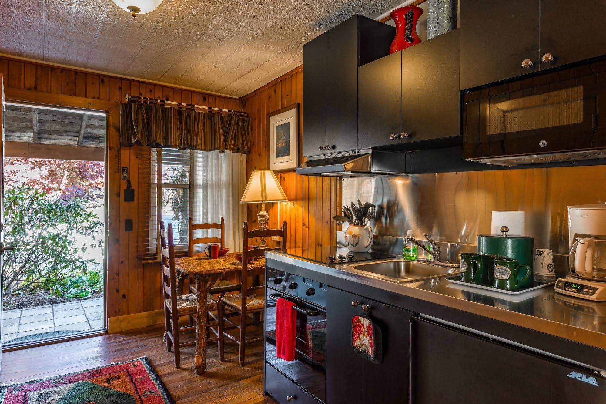 Hemlock Inn Blowing Rock Kültér fotó