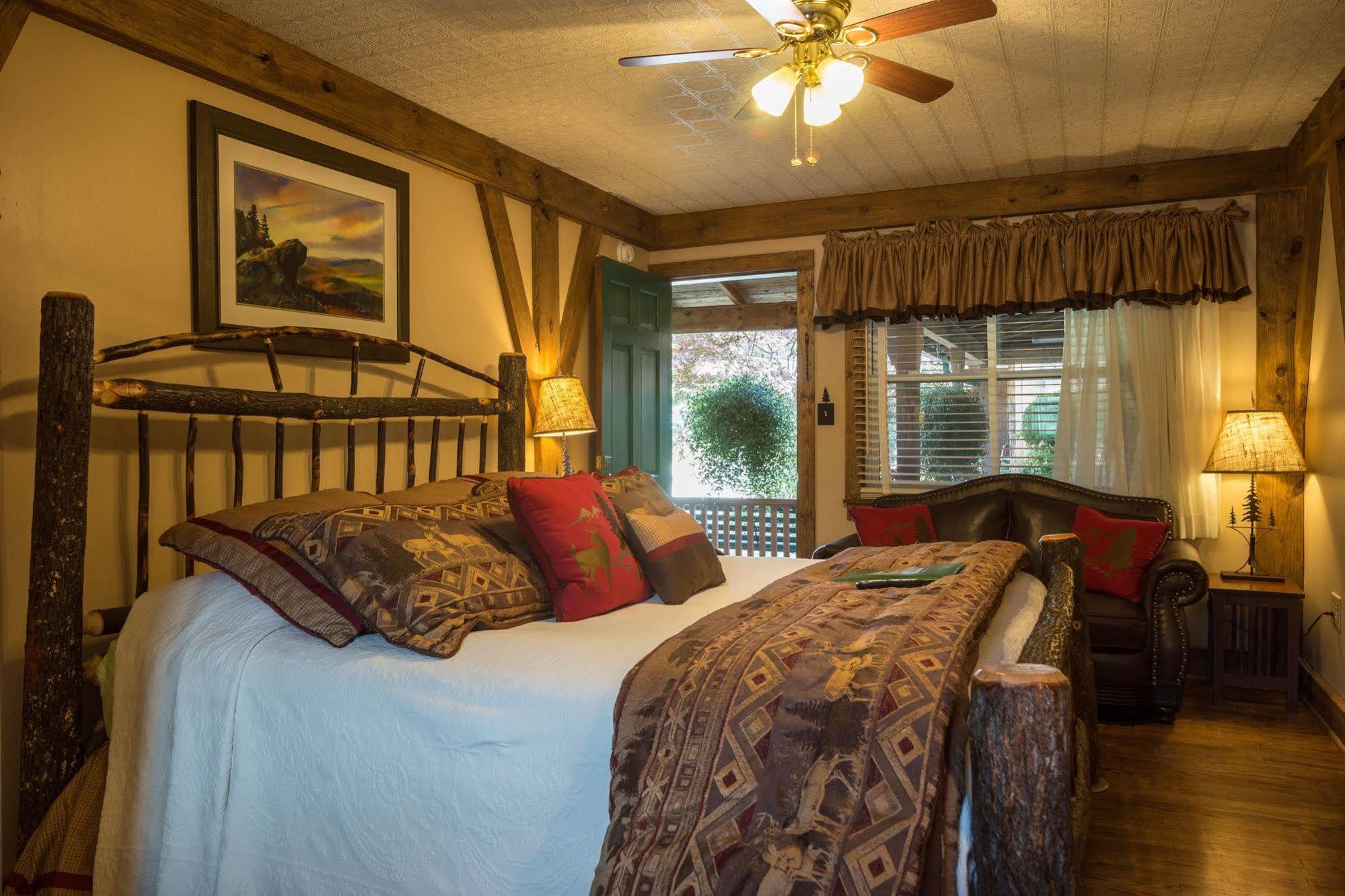 Hemlock Inn Blowing Rock Kültér fotó