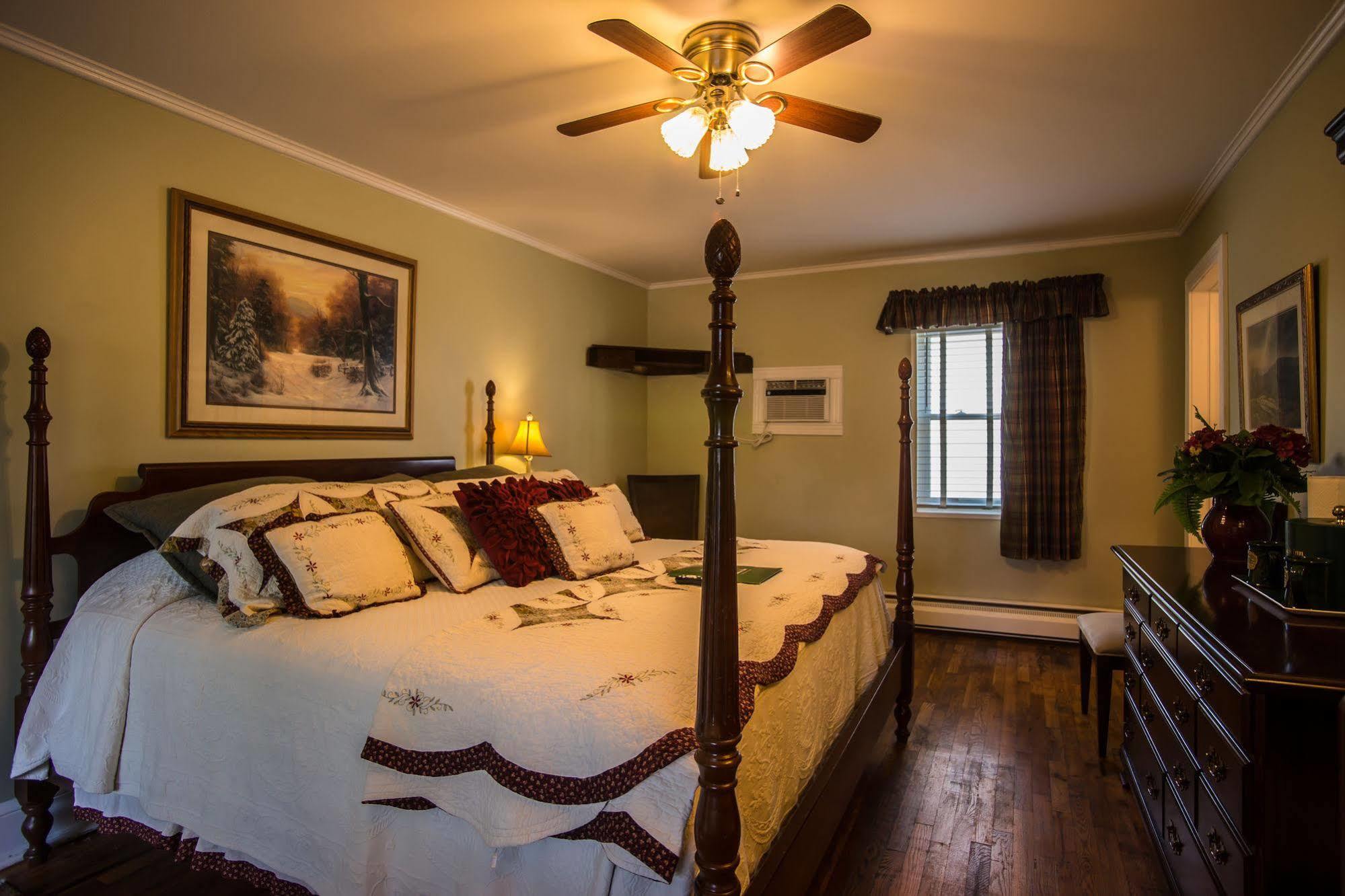 Hemlock Inn Blowing Rock Kültér fotó