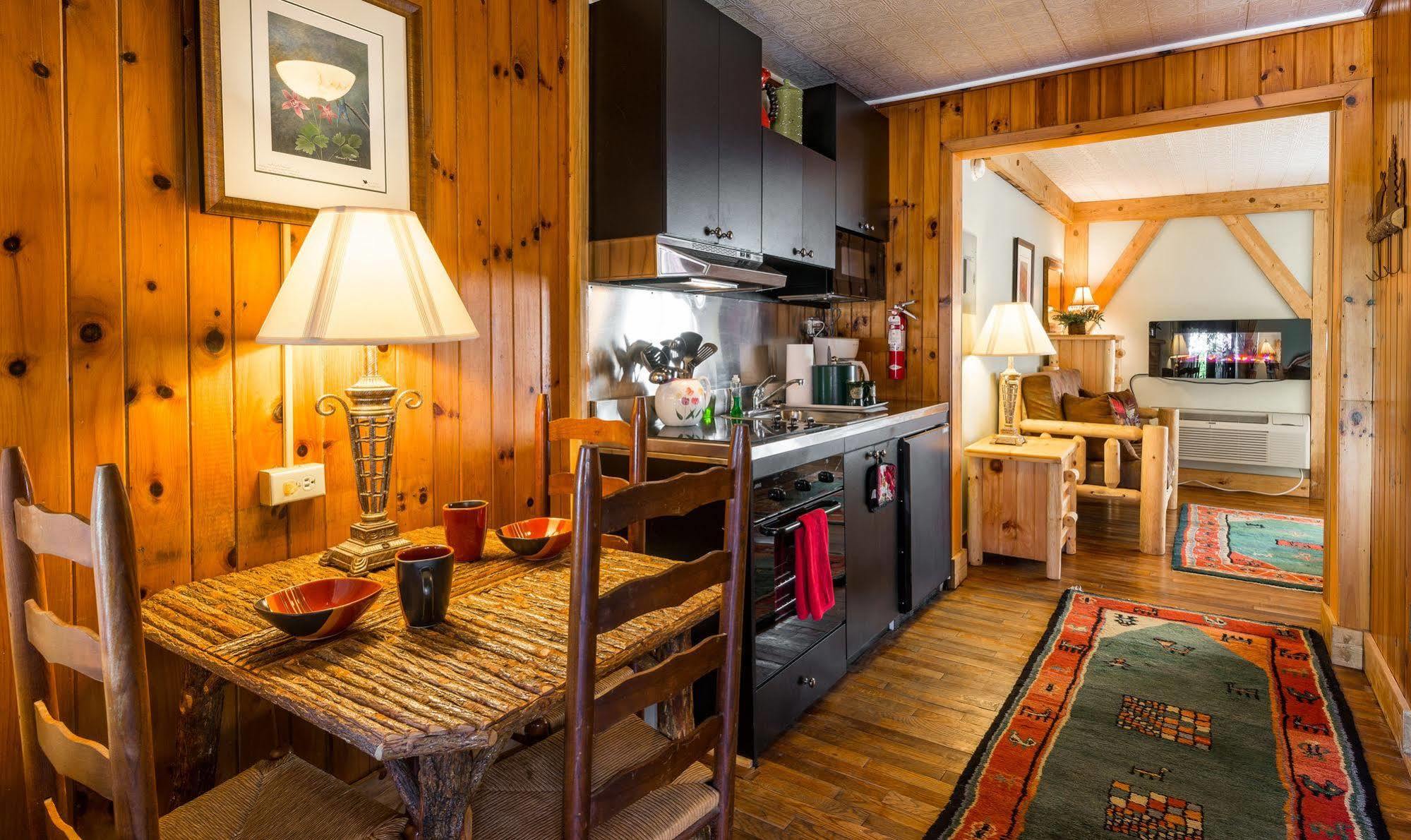 Hemlock Inn Blowing Rock Kültér fotó