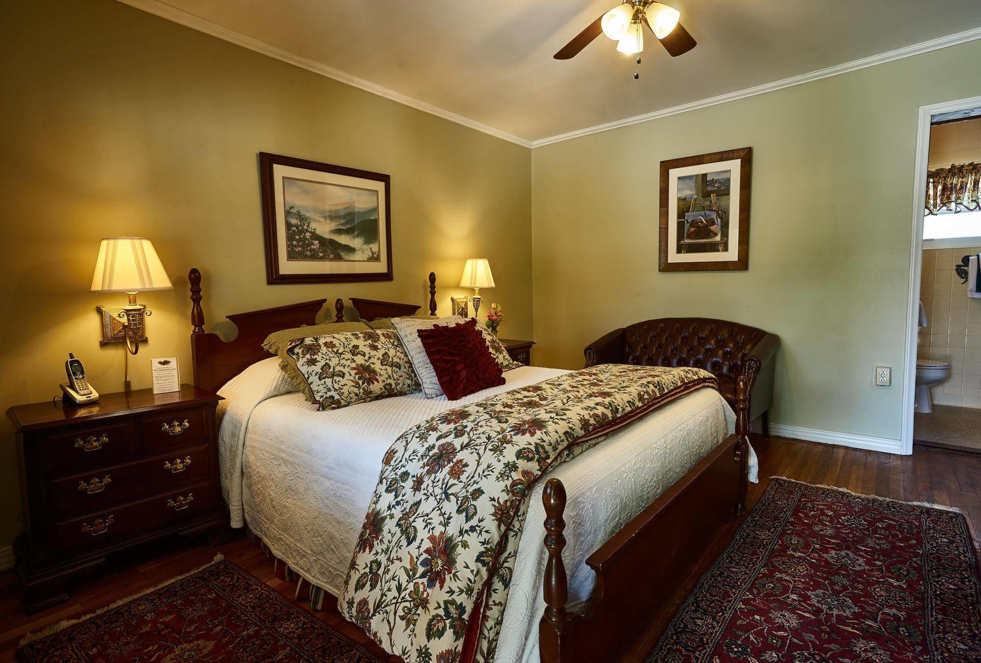 Hemlock Inn Blowing Rock Kültér fotó